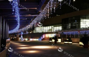 Гирлянда светодиодная "Бахрома" белая, CL17 82 подвеса