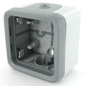 Коробка установочная ОП 1-м Plexo бел. Leg 069689