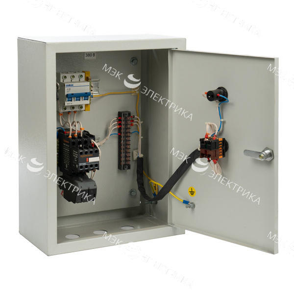 Ящик управления асинхронными двигателями Я5110-3274 IP31 20А (395х310х220)