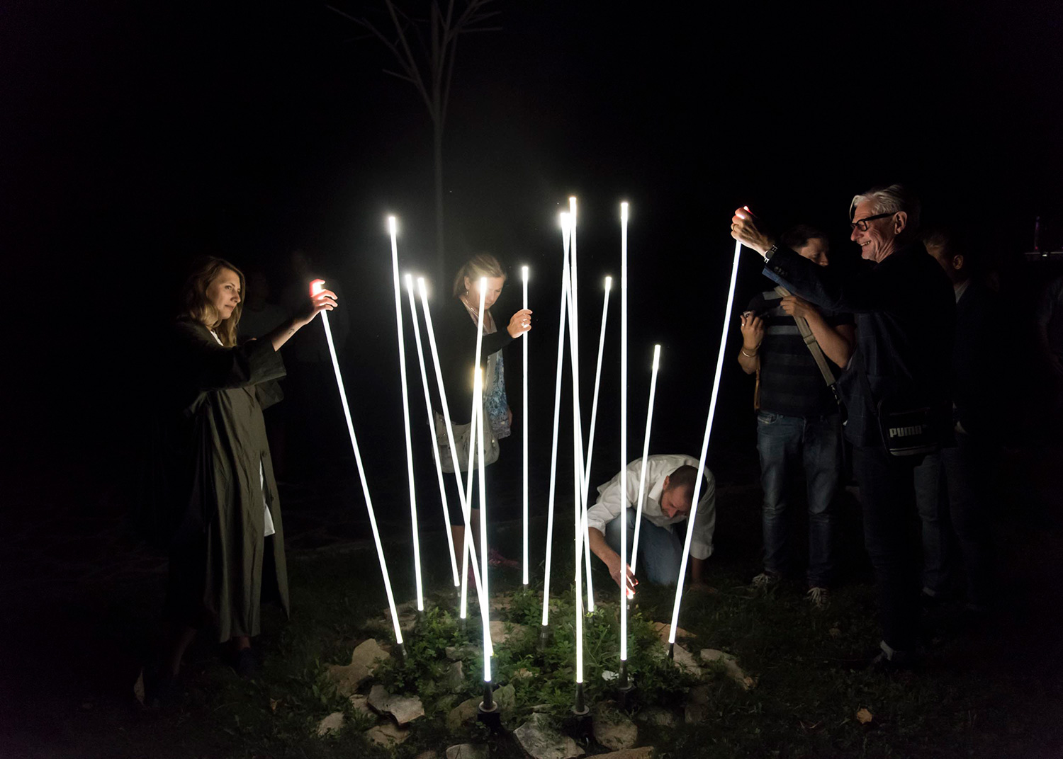 Декоративный светильник iGuzzini Typha Bollard Steel ADT3.713 (1000mm)