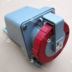 Розетка ABB для монтажа на поверх. 32А 3P+N+E IP67