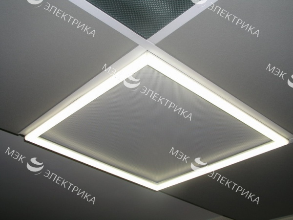 Светодиодный с ветильник АТОН-001 36Вт 2800-3600 лм, IP40